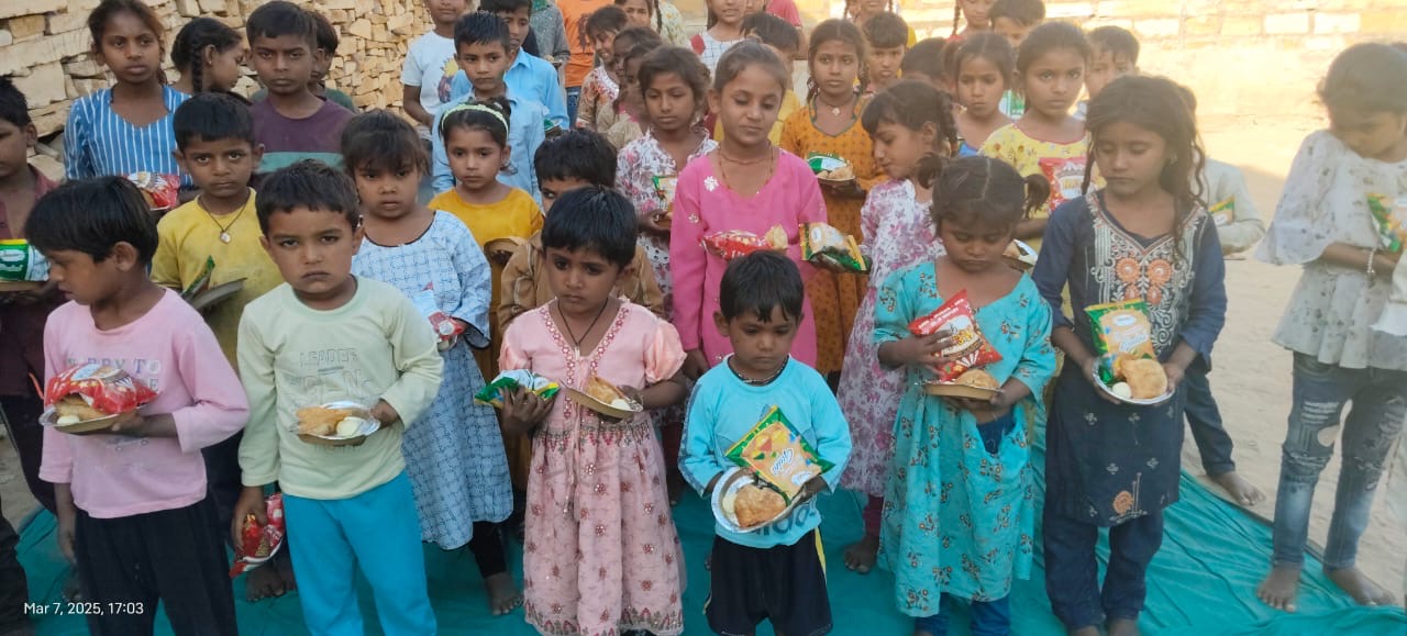 Pakistani Hindu family after rescue